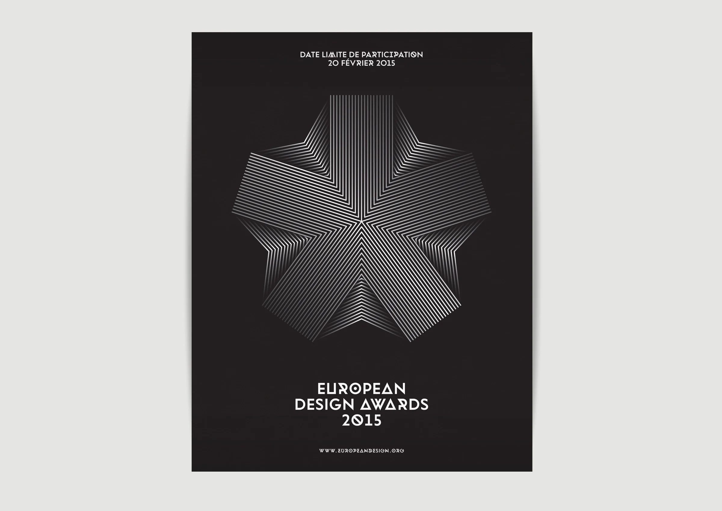 Schwarzes Plakat der European Design Awards 2015 mit dreidimensionalem Asterisk